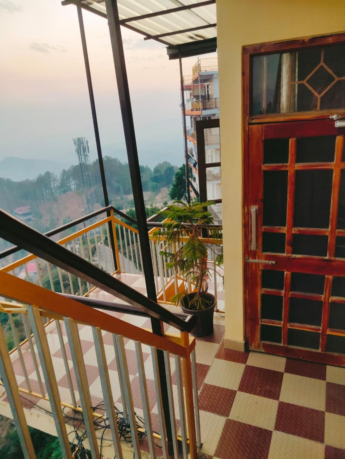 Thakur Apartment Shimla Exterior photo